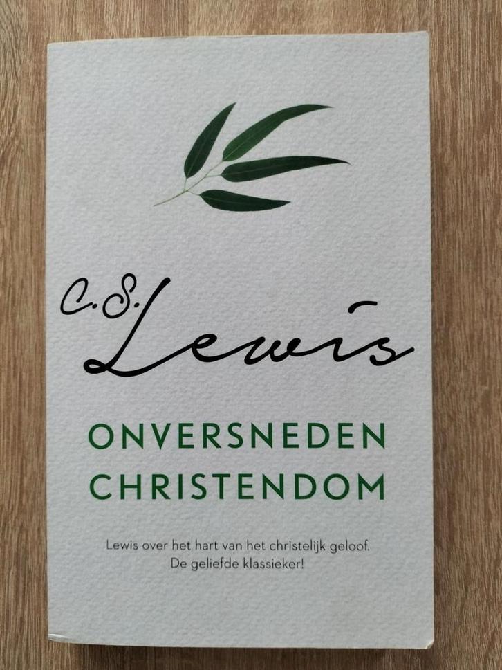 C.S. Lewis - Onversneden Christendom, Boeken, Godsdienst en Theologie, Zo goed als nieuw, Ophalen of Verzenden