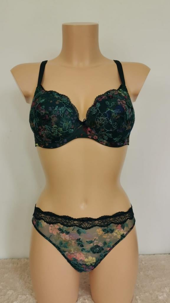 Nieuw marie jo bh 70d string 40m setprijs €55, ., Ophalen of Verzenden, BH, .