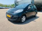 Peugeot 107 1.0 Access Accent, Airco, NAP, Nieuw APK, Velg, Voorwielaandrijving, Euro 5, Gebruikt, Airbags