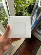 USB-C Power adapter 70W new sealed original, Computers en Software, Laptop-opladers, Ophalen of Verzenden, Nieuw