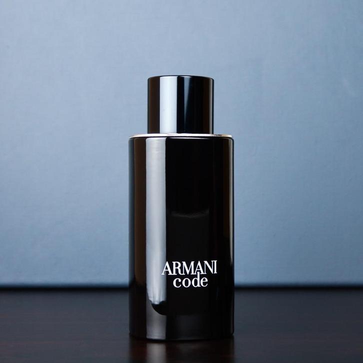 Georgio Armani - Armani Code sample, Sieraden, Tassen en Uiterlijk, Uiterlijk | Parfum, Zo goed als nieuw, Verzenden