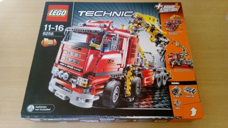 Lego technic 8258 Crane Truck, Kinderen en Baby's, Speelgoed | Duplo en Lego, Zo goed als nieuw, Lego, Complete set, Ophalen of Verzenden