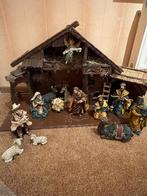 Prachtige kerststal met beelden, Ophalen of Verzenden, Zo goed als nieuw