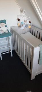Babykamer commode, ledikant en wandplank, Ophalen, Gebruikt, Jongetje of Meisje