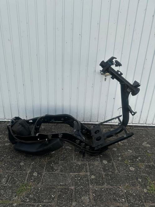 Piaggio zip brom frame, Motoren, Tuning en Styling, Ophalen of Verzenden