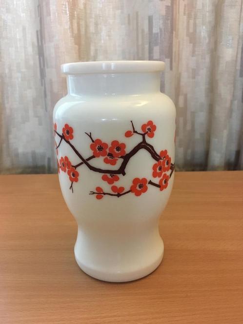 Vintage Opaline Vaas Ariel België uit 1960 Zo Goed Als Nieuw, Antiek en Kunst, Antiek | Vazen, Ophalen of Verzenden