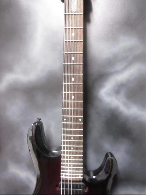 Sterling by Music Man JP70 7 string ( Petrucci), Muziek en Instrumenten, Snaarinstrumenten | Gitaren | Elektrisch, Zo goed als nieuw