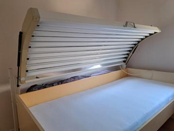 Hapro zonnebank+10 nieuwe snelbruin lampen+bed+bodem+matras beschikbaar voor biedingen