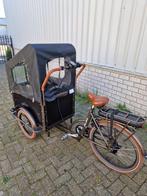 Electrische bakfiets, Fietsen en Brommers, 4 kinderen of meer, Zo goed als nieuw, Elektrisch, Ophalen