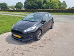 Ford Fiësta 1.0 92KW/125PK 3D 2016 Zwart, Auto's, Voorwielaandrijving, Origineel Nederlands, Handgeschakeld, 560 kg