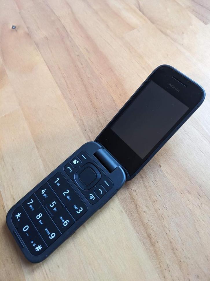 Nokia 2660 Flip (TA-1469) – zwart, Dual SIM, klaptelefoon, Telecommunicatie, Mobiele telefoons | Nokia, Zo goed als nieuw, Zonder abonnement