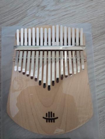 Hluru Kalimba 17 keys beschikbaar voor biedingen