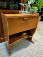 Vintage/antiek eikenhouten kastje, Brocante houten kast