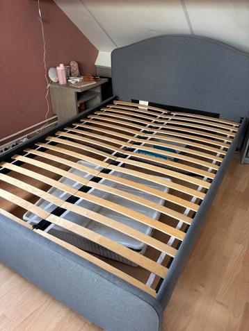 IKEA bed HAUGA 140 x 200 beschikbaar voor biedingen