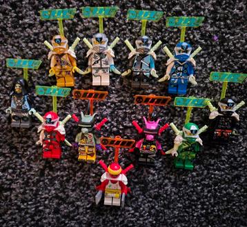 Ninjago Minifiguren  beschikbaar voor biedingen