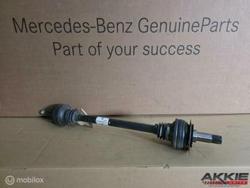 Mercedes C63 coupe cabrio Aandrijfas A2053500914 beschikbaar voor biedingen