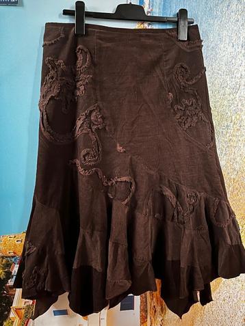 Rok, Bruine rok van Bizzare, NL maat L, 42-44, asymmetrisch beschikbaar voor biedingen