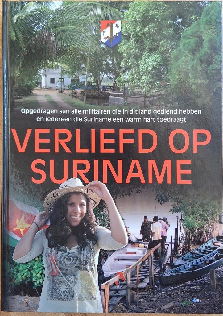 F.J. van Stratum - "VERLIEFD OP SURINAME", Verzenden, Zo goed als nieuw, F.J. van Stratum, Zuid-Amerika