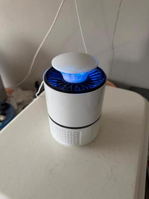 Elektrische insecten / Muggen Killers met Led verlichting., Dieren en Toebehoren, Insecten en Spinnen, Overige soorten