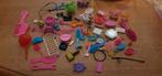 Barbie pop accessoires cd speler  borstels, tasjes etc., Verzamelen, Gebruikt, Ophalen of Verzenden, Accessoires