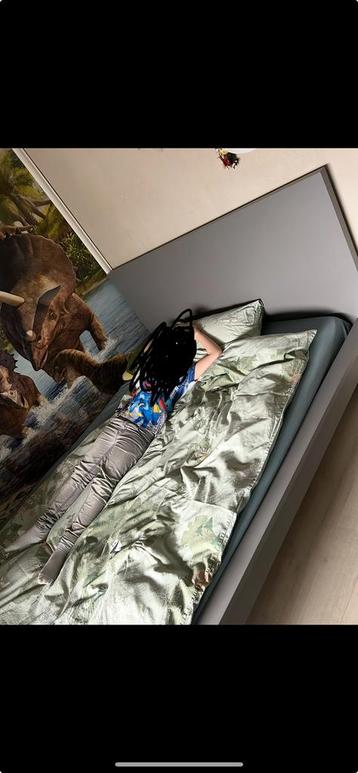 Ikea malm bed