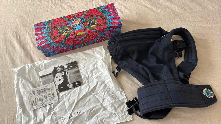 Artipoppen zeitgeist argus belle blauw, Kinderen en Baby's, Babydragers en Draagdoeken, Zo goed als nieuw, Draagzak, Rug, Overige merken
