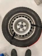 Winterbanden op stalen velg VW T5, Auto-onderdelen, Banden en Velgen, Ophalen, 16 inch, Banden en Velgen, Bestelwagen