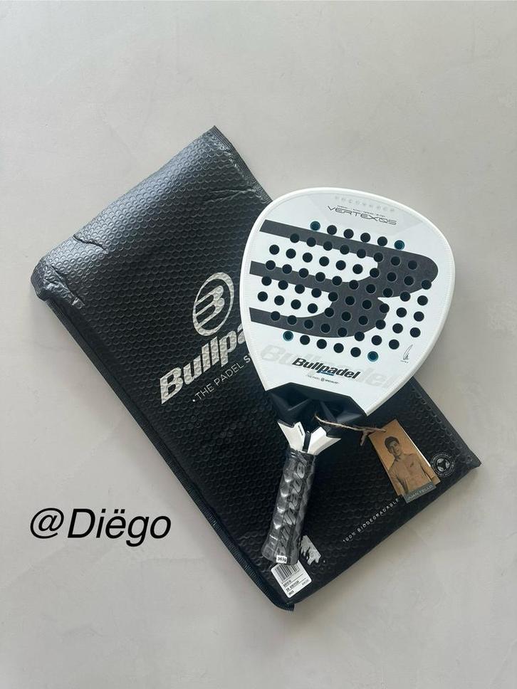 Bullpadel Vertex 05 2026 | Nieuw (met garantie), Sport en Fitness, Padel, Nieuw, Ophalen of Verzenden