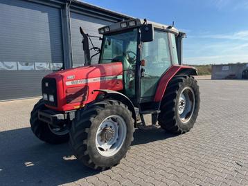 MASSEY FERGUSON 6245 WG3875 beschikbaar voor biedingen