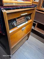 Prachtig gerestaureerd radiomeubel van nordmende met platens, Ophalen of Verzenden, Zo goed als nieuw, Keu of Ballen