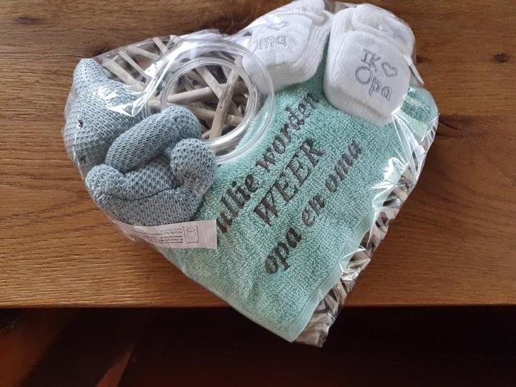 Rieten hart – jullie worden weer opa en oma, Kinderen en Baby's, Kraamcadeaus en Geboorteborden, Nieuw, Ophalen of Verzenden