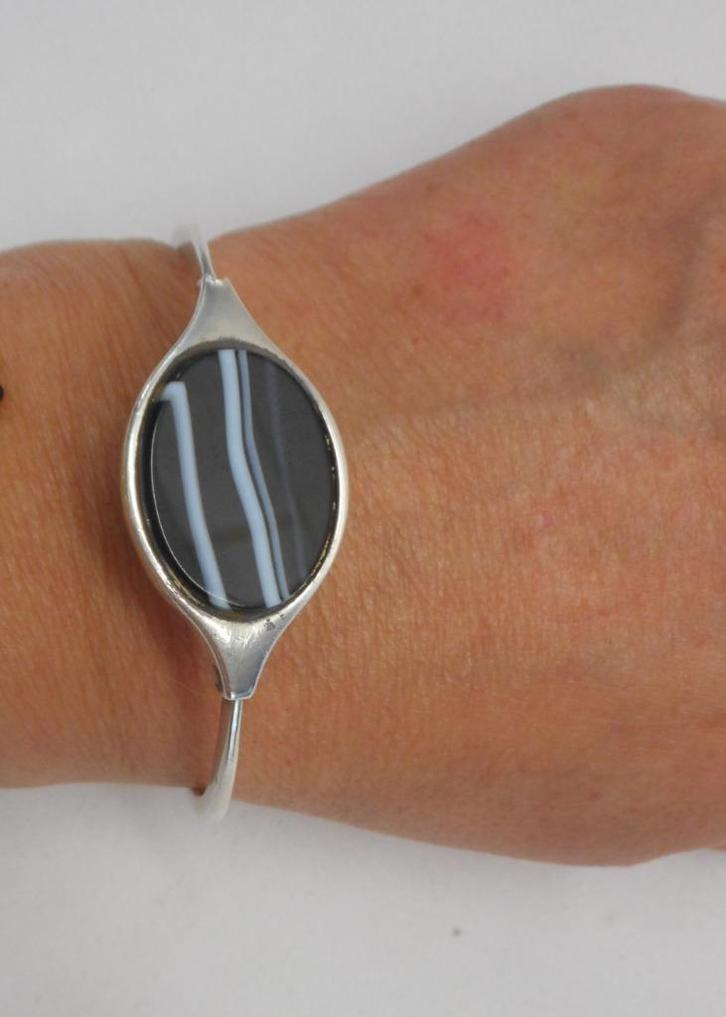 Prachtige zilveren vintage armband met streepagaat nr.1550, Sieraden, Tassen en Uiterlijk, Armbanden, Zo goed als nieuw, Zilver