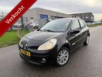 Renault Clio 1.2 TCE Rip Curl 5-DRS NIEUWE APK Cruise/Airco, Voorwielaandrijving, Gebruikt, 4 cilinders, Zwart