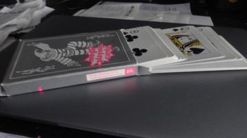 Speelkaarten beschikbaar voor biedingen