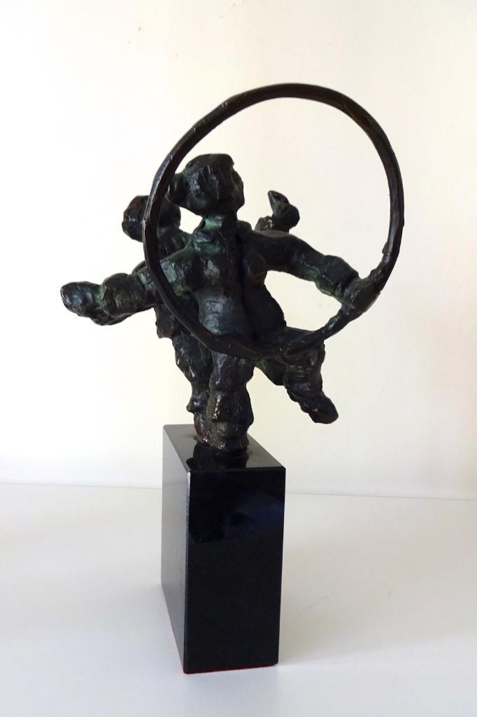 Bronzen beeld van twee kinderen met hoepel 0639-b, Antiek en Kunst, Antiek | Koper en Brons, Brons, Ophalen of Verzenden