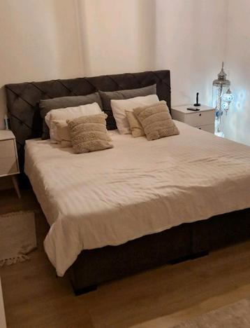 Boxspring Dolores velvet antraciet 180x200 topstaat! beschikbaar voor biedingen