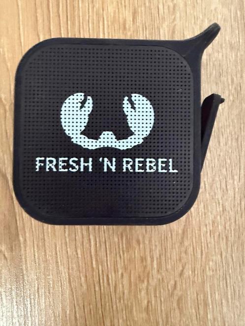 Fresh ’n Rebel Rockbox Pebble Bluetooth Speaker – Zwart, Audio, Tv en Foto, Luidsprekers, Zo goed als nieuw, Overige typen, Minder dan 60 watt