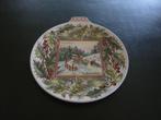 Spode Victorian kerstbord Bringing home the tree 23cm, Diversen, Kerst, Ophalen of Verzenden, Zo goed als nieuw