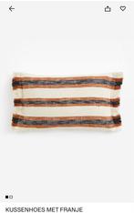 Mooie kussenhoezen van H&M home, Ophalen of Verzenden, Nieuw, Beige, Rechthoekig