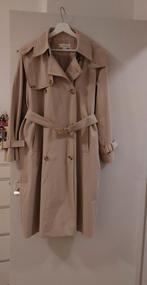 Nieuwe beige Trenchcoat MNG, Kleding | Dames, Ophalen of Verzenden, Zo goed als nieuw, Maat 42/44 (L), Beige