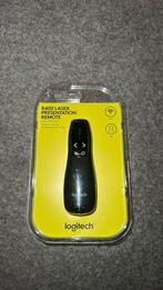 Logitech r400 laser presentation remote, Computers en Software, Presenters, Ophalen of Verzenden, Zo goed als nieuw, Logitech