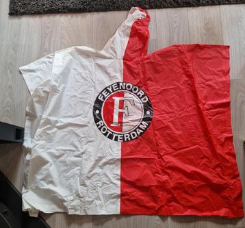 Regenponcho van de leukste club uit Nederland beschikbaar voor biedingen