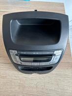 Peugeot 107 radio, Auto diversen, Autoradio's, Ophalen of Verzenden, Zo goed als nieuw