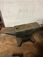 Oud aambeeld, Antiek en Kunst, Antiek | Gereedschap en Instrumenten, Ophalen