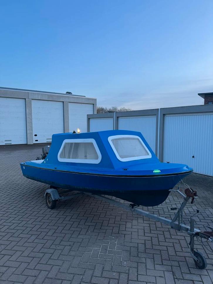 Kajuit boot, Watersport en Boten, Waterpolo, Zo goed als nieuw, Overige, Ophalen of Verzenden