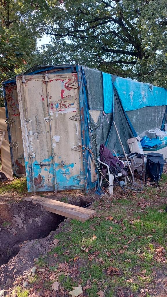Gratis container!!!, Tuin en Terras, Overkappingen, Gebruikt, Overige typen, Ophalen