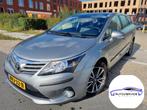 Toyota Avensis 1.8 SkyView 2014 1e Eig. 64K! Pano Dak Leder, Euro 5, 15 km/l, Avensis, Zwart