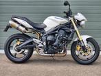 Triumph Street Triple 675 met Arrow uitlaat en Hyperpro, 3 cilinders, Meer dan 35 kW, Triumph, Triumph