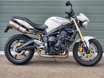 Triumph Street Triple 675 met Arrow uitlaat en Hyperpro beschikbaar voor biedingen