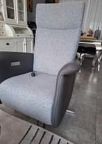 Prachtige montel relax stoel half leer half stof, Huis en Inrichting, Stoelen, Ophalen, Zo goed als nieuw, Stof, Eén